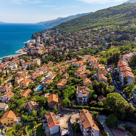 Lux Apartmani Opatija Exterior foto