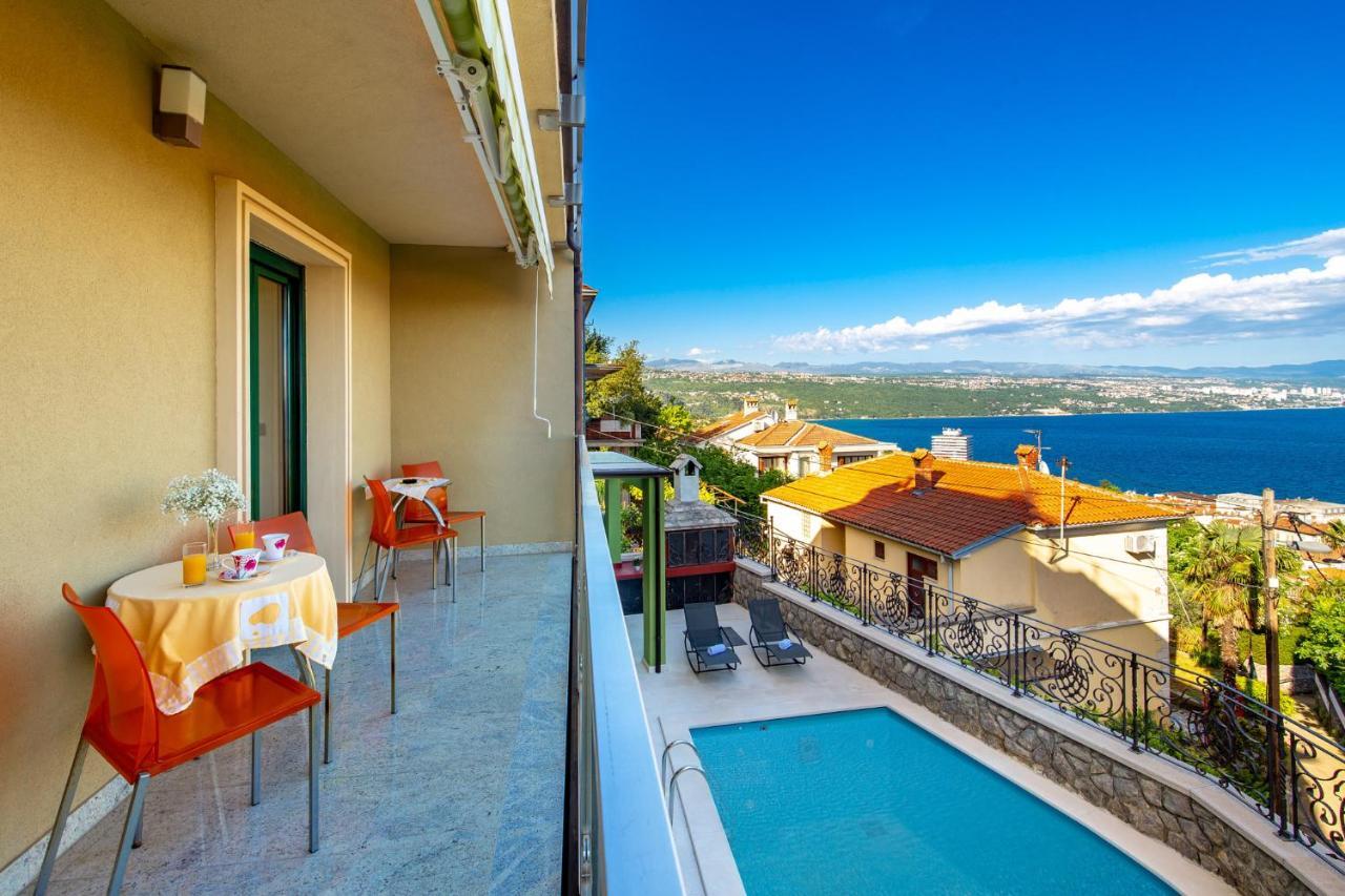 Lux Apartmani Opatija Exterior foto